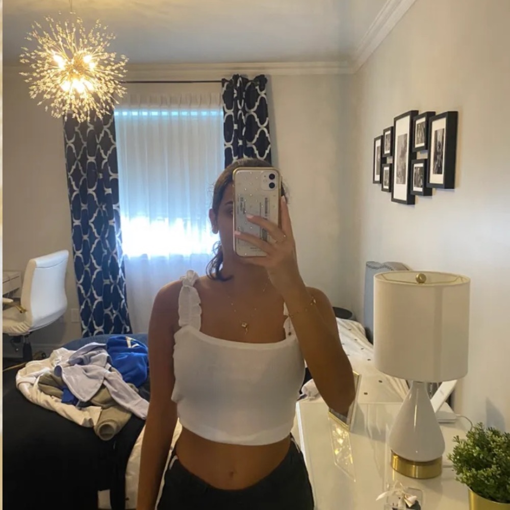 white tank